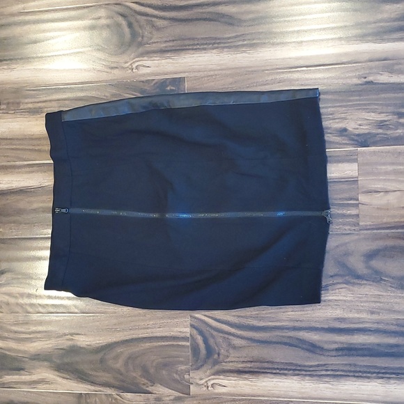 Club Monaco x Cupcake and Cashmere Macee Skirt - Picture 4 of 5